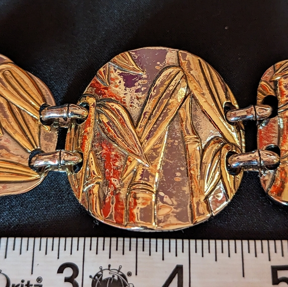 Gold and silver toned bamboo toggle statement bracelet - Picture 4 of 4